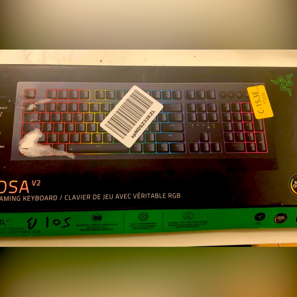 NEW Razer Cynosa V2 Gaming Keyboard - Guarantee included